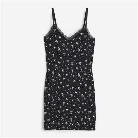 15 FRIENDS Monica Geller Outfits To Recreate For All Occasions | LBB