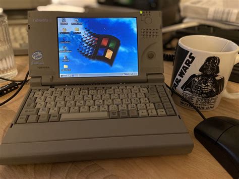 Toshiba Libretto 的图像结果