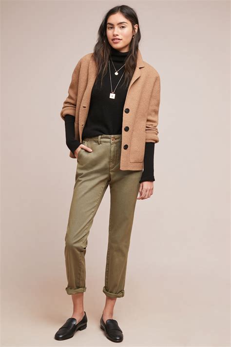 Relaxed Chino Pants | Chinos women outfit, Chino pants women, Older ...