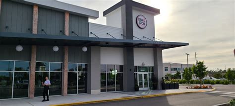 New GF restaurant: Oar & Iron at Founders Square officially opens