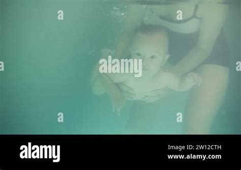 Baby Girl Swimming 的图像结果