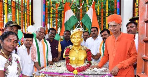 bronze statue of scattered warrior unveiled