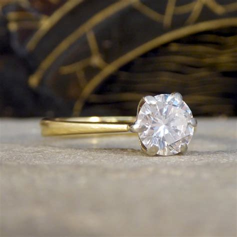 1.15ct Diamond Solitaire Engagement Ring in 18ct Yellow Gold For Sale ...