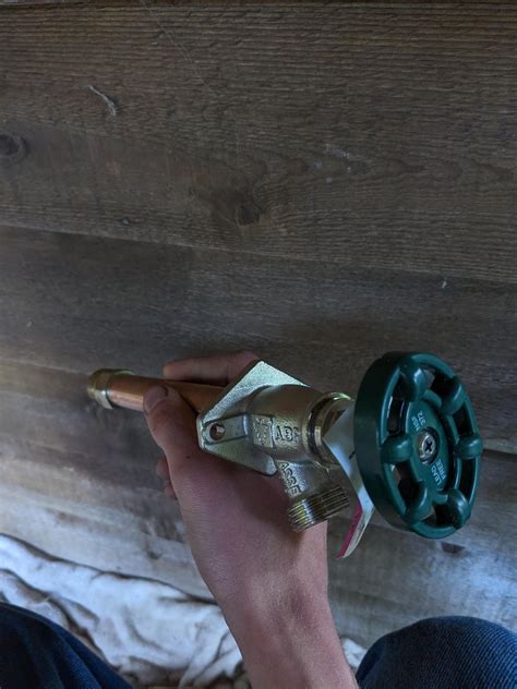 Outdoor faucet replacement : r/Plumbing