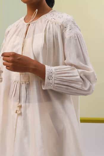 Buy Off White Chanderi, Cotton Embroidery Nahta Patri Fleur Patch Tunic ...