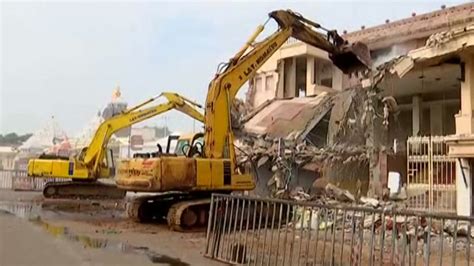 Eviction Drive For Srimandir Beautification Resumes In Puri