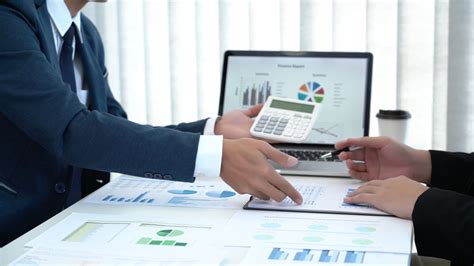 What Is Annual Income And How To Calculate It - Vincent Bermudez