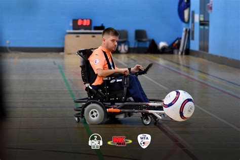 Wheelchair Football 的图像结果