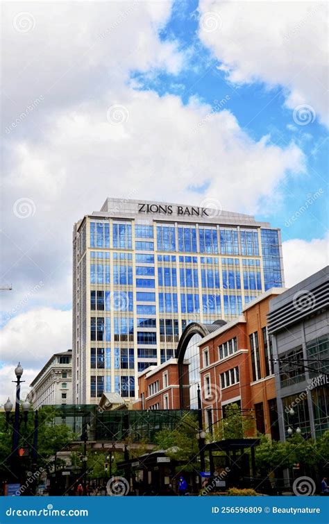 Zions Bank, Salt Lake City editorial stock image. Image of ...