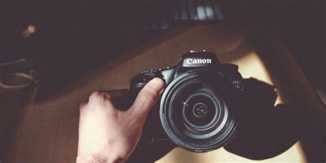 How to Unlock a Memory Card on Canon Camera