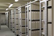 scaffali per archivio vulca scaffalature metalliche armadi spogliatoio scaffali per archivio vulca scaffalature metalliche armadi spogliatoio
