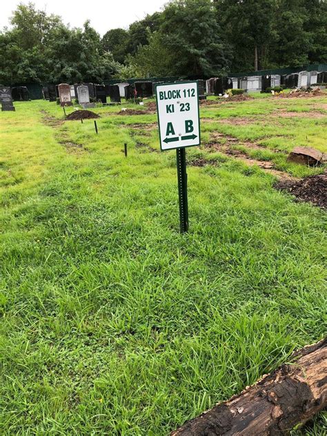 United Hebrew Cemetery - 122 Arthur Kill Rd, Staten Island, NY 10306 ...