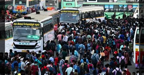 நெருங்கும் தீபாவளி..! காத்து வாங்கும் சென்னை..!! 2 நாளில் இத்தனை லட்சம் ...