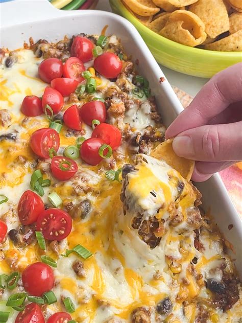 Easy Taco Dip with Ground Beef - Midwestern HomeLife