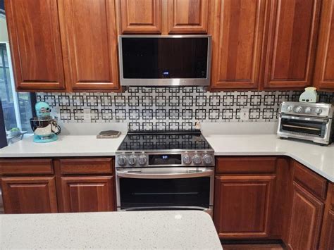 GBI Tile & Stone Inc. Patchwork Grey Honed 11-in x 11-in Honed Natural ...