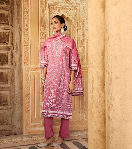 Soch, Z Square Mall, Kanpur, Sarees, Dresses & Gowns, Kurtis & Suits ...