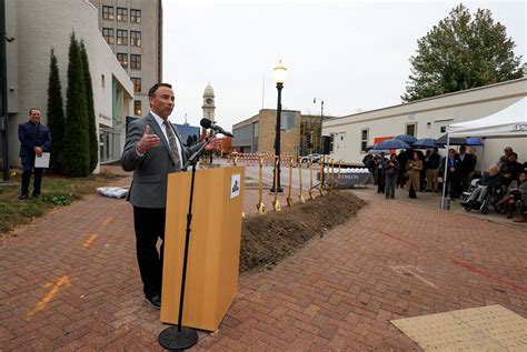 'Great metamorphosis': Dubuque art museum holds groundbreaking for new ...