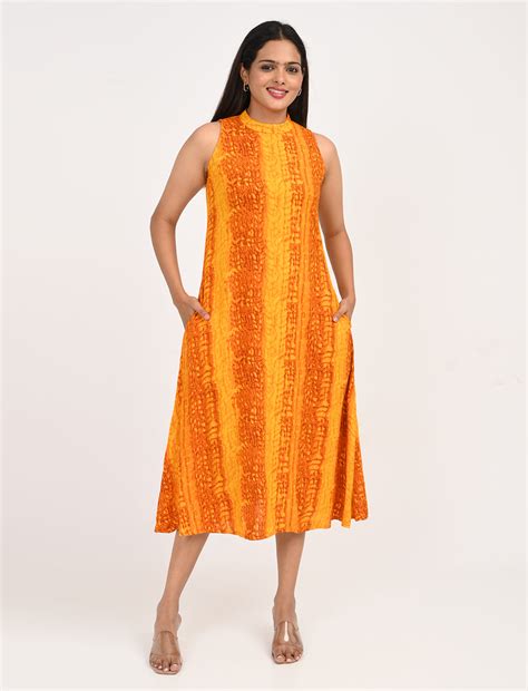How to Style an Orange Rayon Midi Dress – Summer Brunch, Travel & Vaca ...