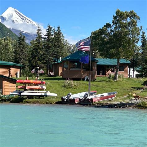 REDOUBT MOUNTAIN LODGE (Lake Clark National Park and Preserve) - Lodge ...