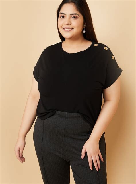 Buy Women Solid Top Online at just Rs. 799.0 - 1000016132060 | Max Fashion