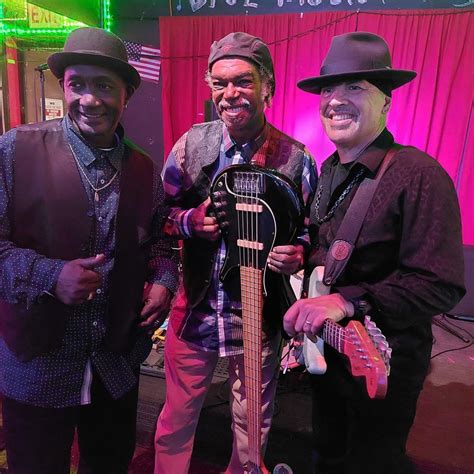 MARK SELLS w/VICTOR PURVIS & ROGER PURFOY at Starboard Attitude in ...