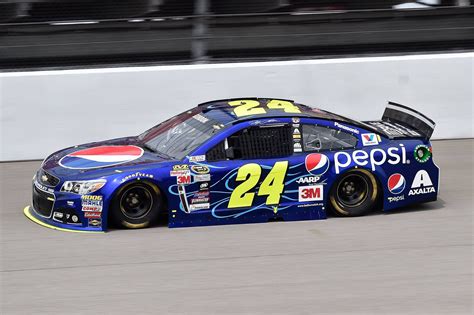 Jeff gordon racing stripes car - hetycor