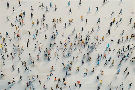 Business People Walking Aerial View 的图像结果