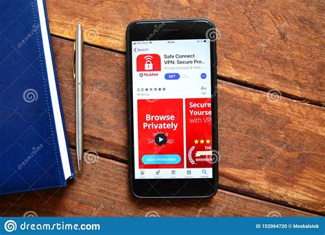 Mobile Application To Search for Information on the Internet Editorial ...