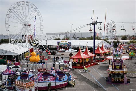 GATES OPEN 4.30PM pre-event ENTERTAINMENT rodeo 6.30pm (6) Aesthetic