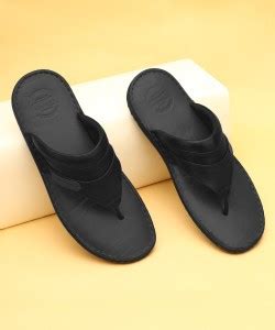 WOODLAND Men Slippers - Buy WOODLAND Men Slippers Online at Best Price ...