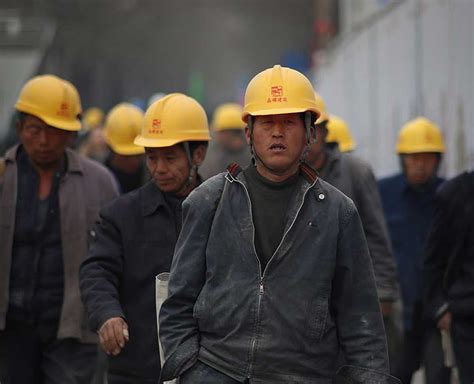 HR Software for Construction - Payroll Construction | HelixtaHR