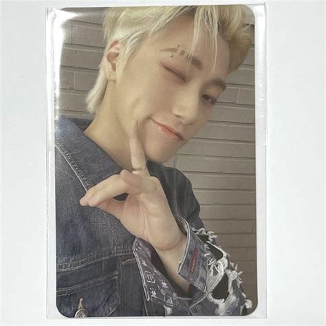 ATEEZ THE WORLD EP.1 MOVEMENT Wonderwall 2.0 Fansign India | Ubuy