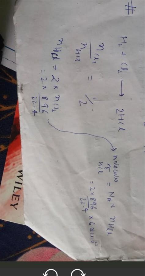 4. How many molecules of hydrogen chloride can besynthesised from 896 L ...