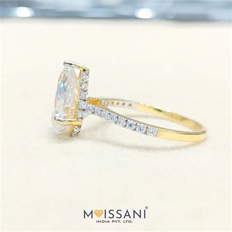Moissanite Pear Shape Ring-LR00065 Moissani.in