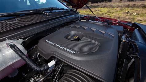2025 Ram 1500's New Twin-Turbo I-6 Out-Muscles V-8, Yet Can Be More Efficient