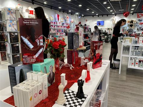 Drôme. Pour la Saint-Valentin, les sex-shops font le plein : « Il n’y a ...
