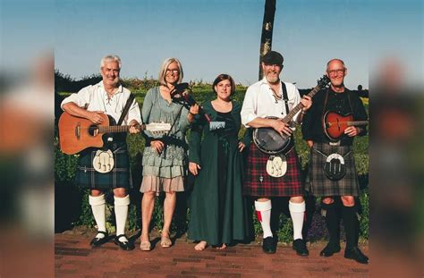 Irish Folk in der Eventhalle Riesbriek, Knorburger Straße 13, 24969 ...