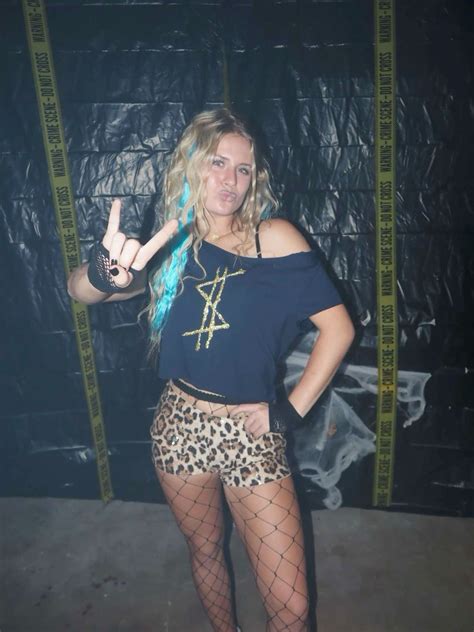 Kesha Halloween costume in 2025 | Halloween outfits, Kesha halloween ...