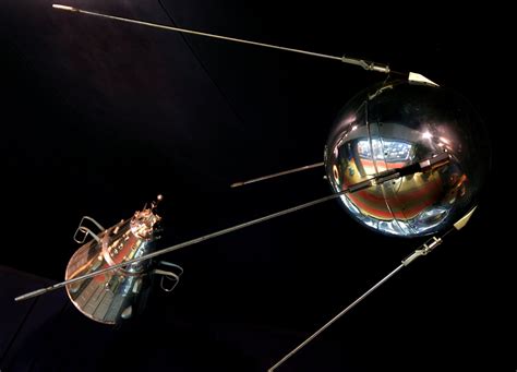 Cold War Space Race Sputnik 6 Key Events Of The Space Race History