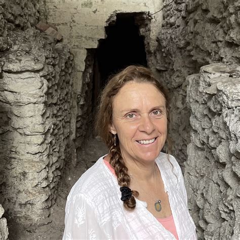 Research at Mummy Cave, Tsé Yaa Kin, at Canyon de Chelly featured in ...