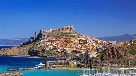 Sardinia Is Offering Digital Nomads INR 11,75,570 To Move To The Island