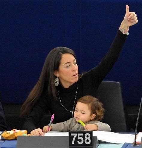 Short Europe Politician 的图像结果