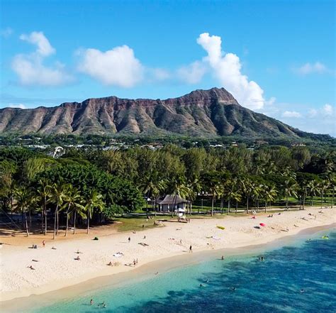 The Best Time to Visit Hawaii in 2026: skip the clouds & crowds
