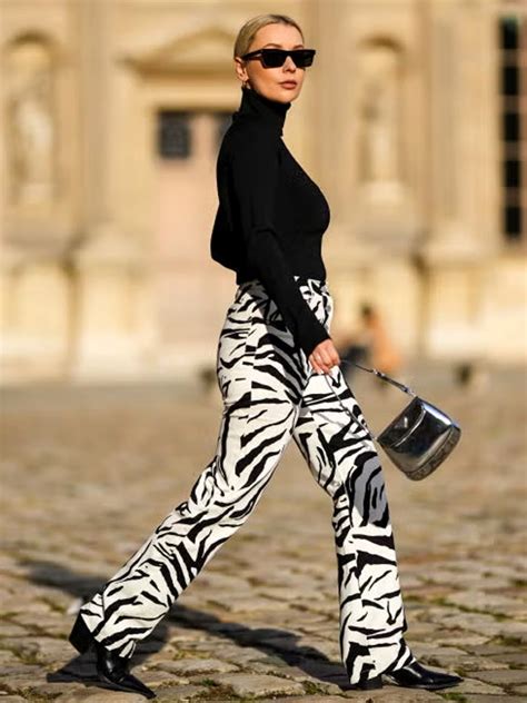 The Beauty of Black & White Dresses: Timeless Style that Never Fades