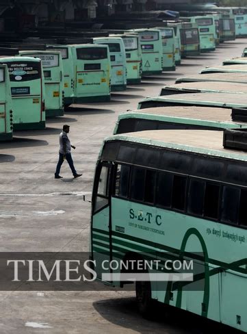 Transport Strike News Photo STRIKE: Government buses st...