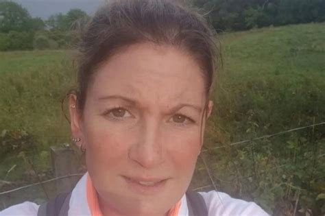 Tragic couple die on same day from cancer after both lose battle with ...