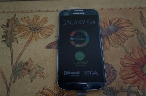 Samsung Galaxy S4 GT-I9500 Black Mist unboxing pics - Just Another Mobile Phone Blog