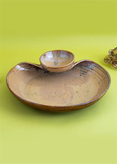 Get Tortilla Brown Chip and Dip Platter in Dual Tone at ₹ 1499 | LBB Shop