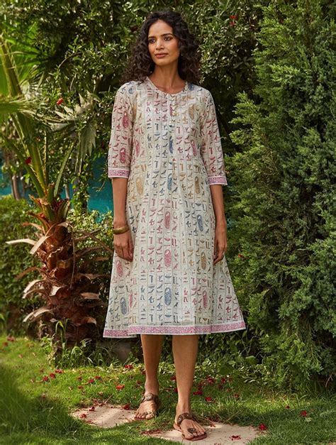 Shop Ptraani Women Off White_Cream Chanderi Silk Abstract Round Neck ...