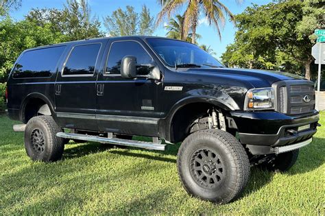 2003 Ford Excursion Limited 4x4 for Sale - Cars & Bids